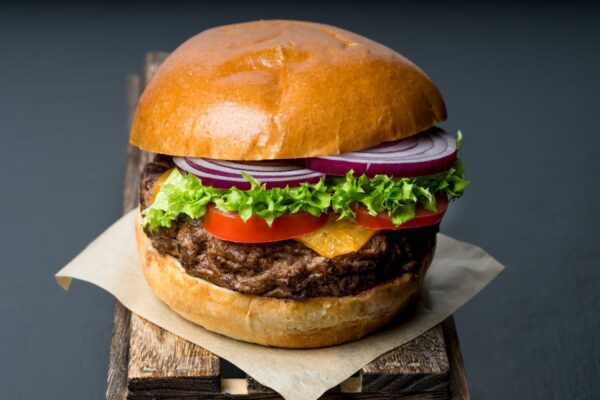 Grilled,Beef,Burger,Cheeseburger,Hamburger,Bun,Red,Onion,Green,Salad